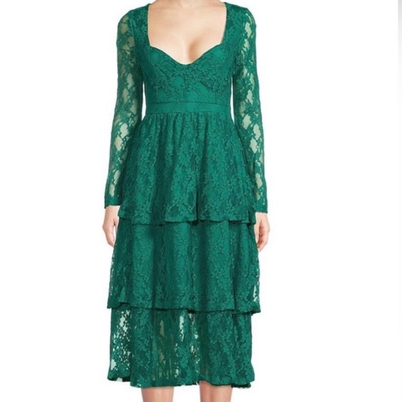 NSR Dresses & Skirts - NSR green lace midi dress